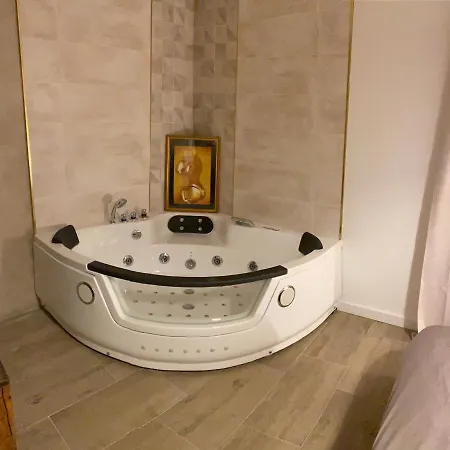 Maevana Apartment Poussan